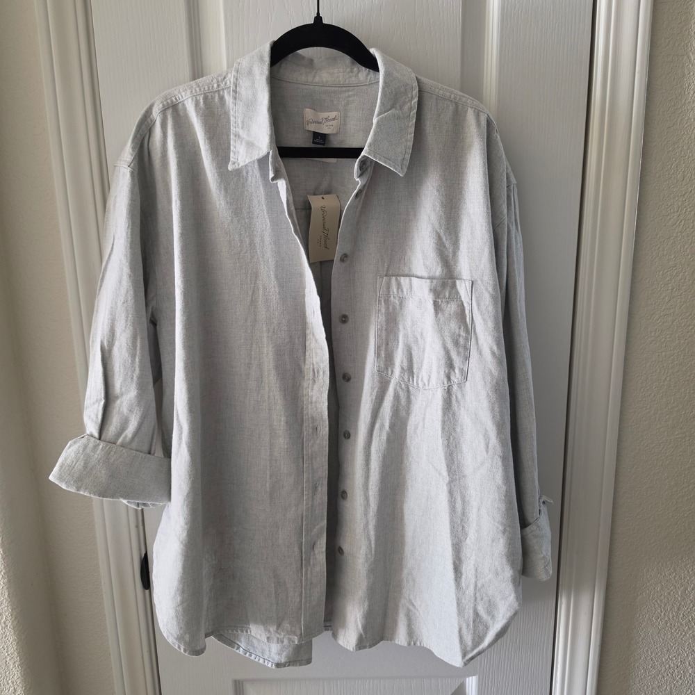 Universal Thread Womens Oversized Cotton Button Down Shirt Grey Large NWT